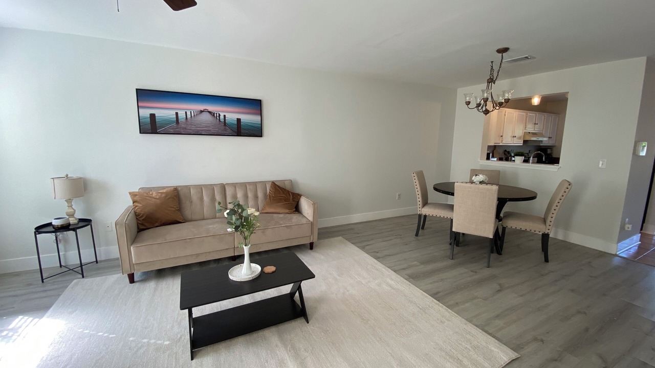 Photo of Livingroom in Summerville