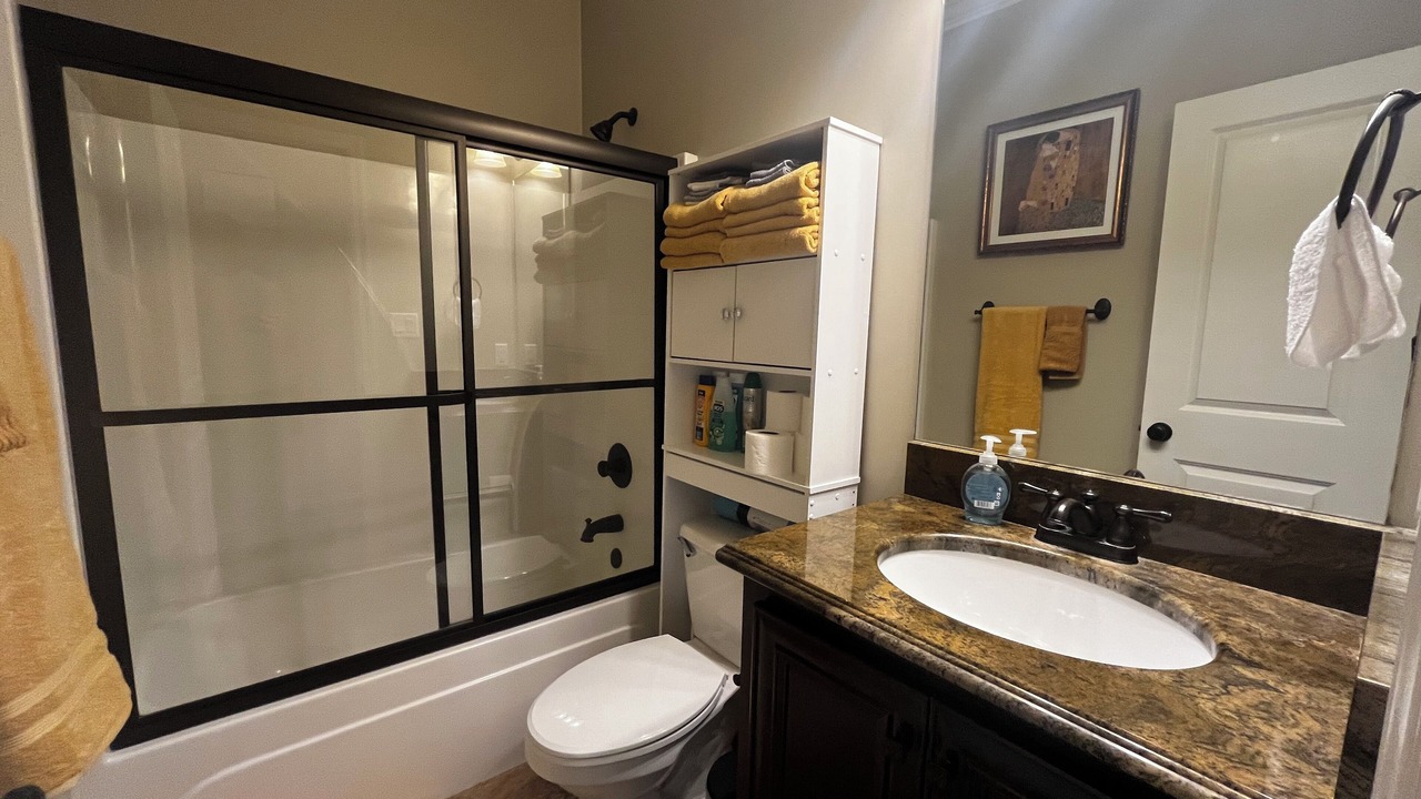 Photo of Bathroom in Hahira