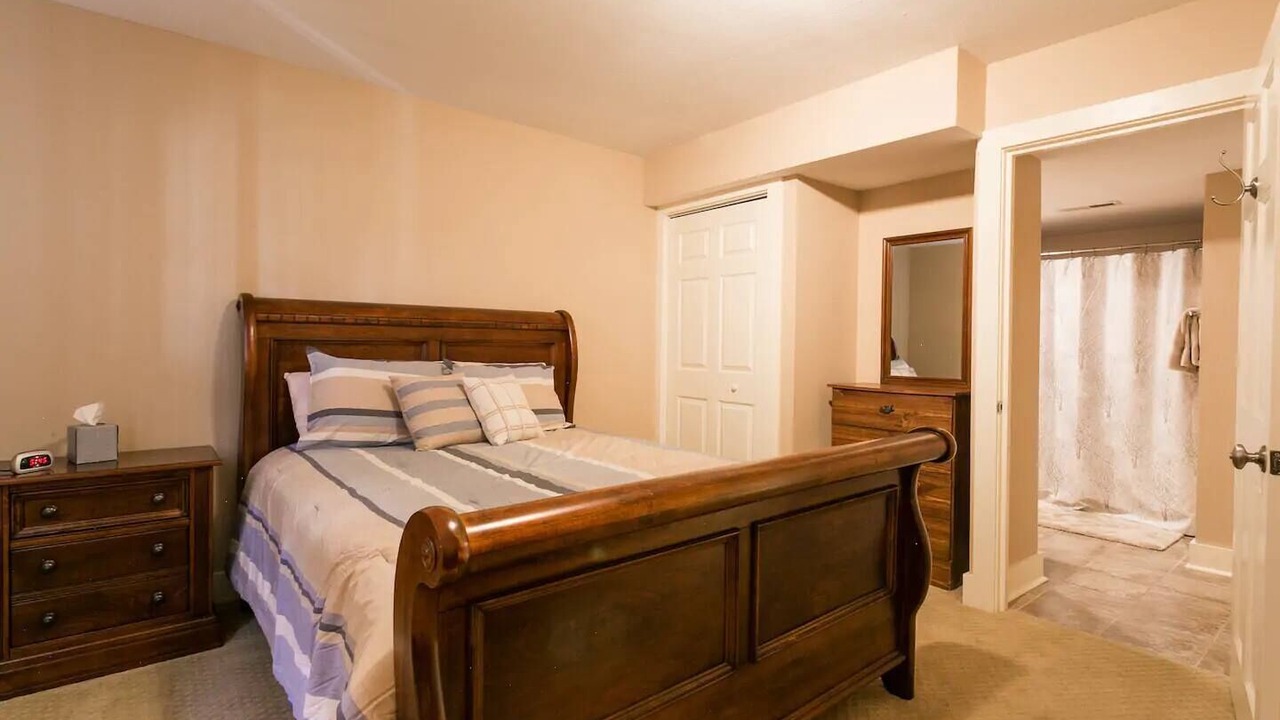 Photo of Bedroom in Lake Toxaway