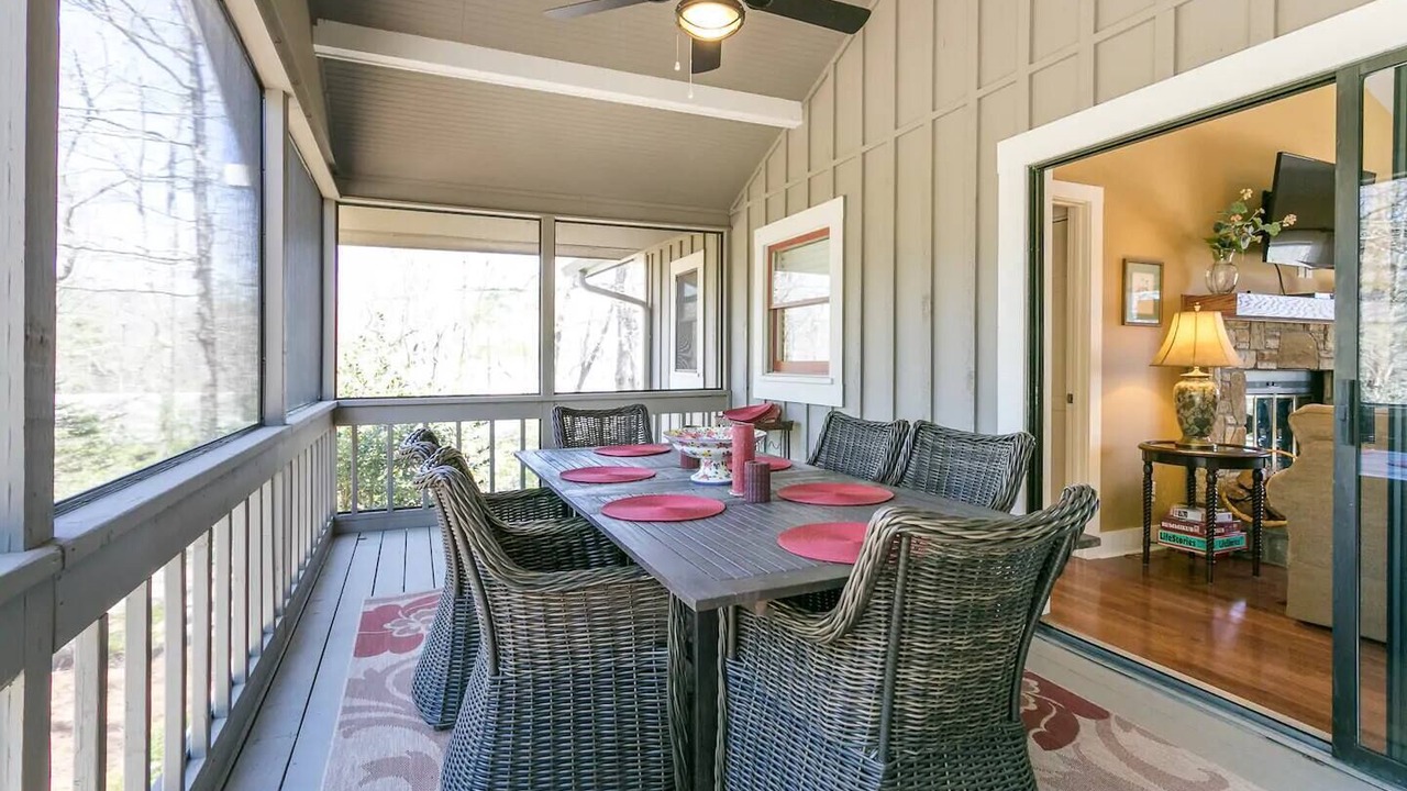 Photo of Outdoor in Lake Toxaway