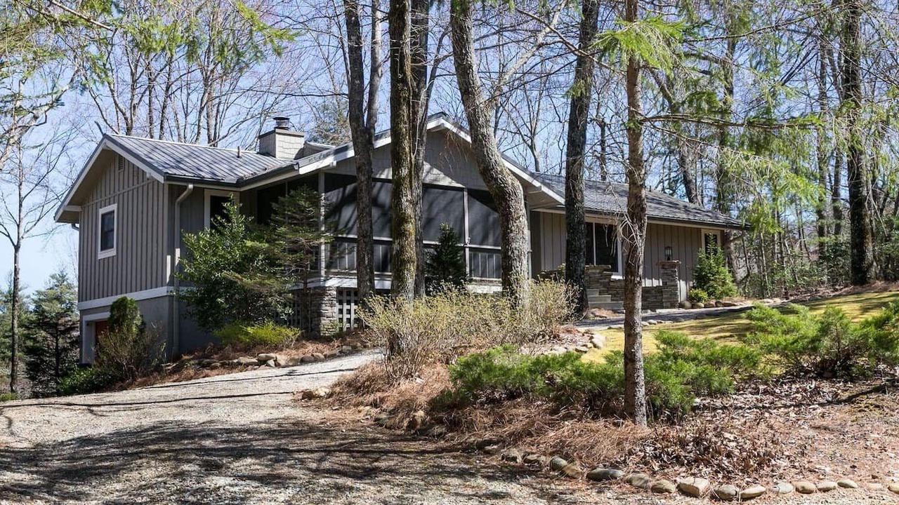 Photo of Outdoor in Lake Toxaway