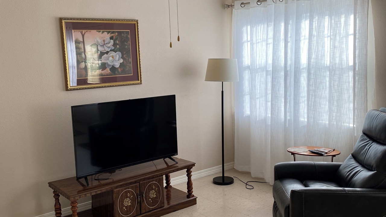Photo of Livingroom in Mississippi City