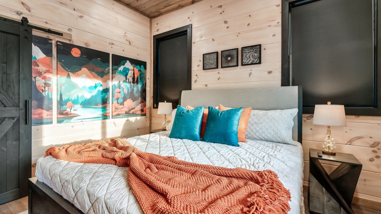 Photo of Bedroom in Sevierville