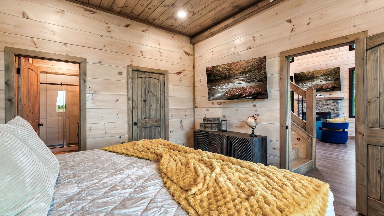Photo of Bedroom in Sevierville