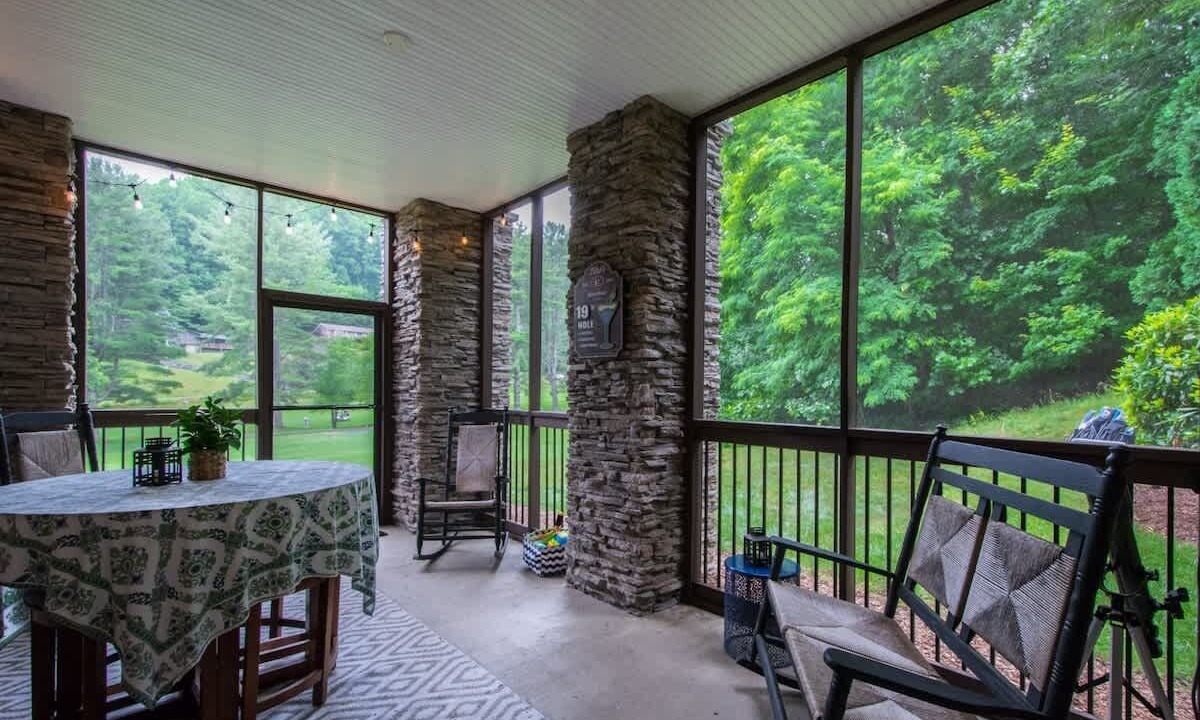Photo of Others in Maggie Valley