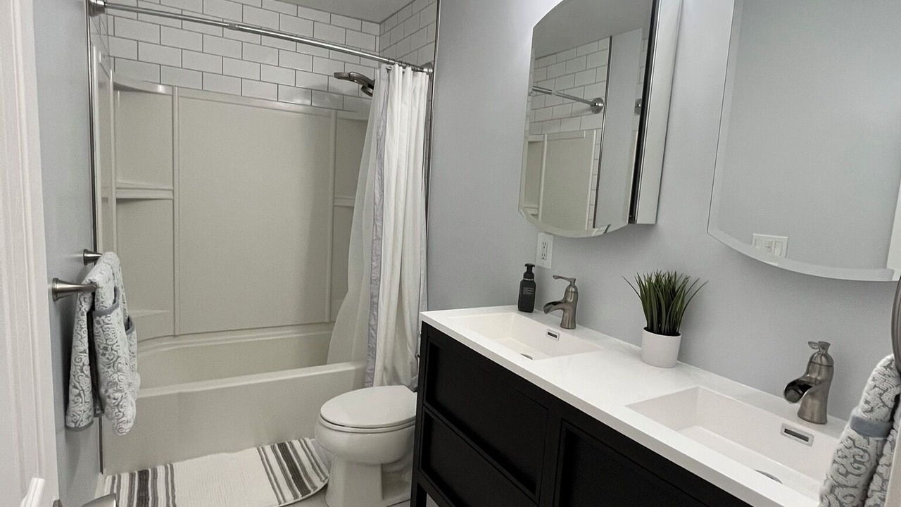 Photo of Bathroom in Geyser Crest
