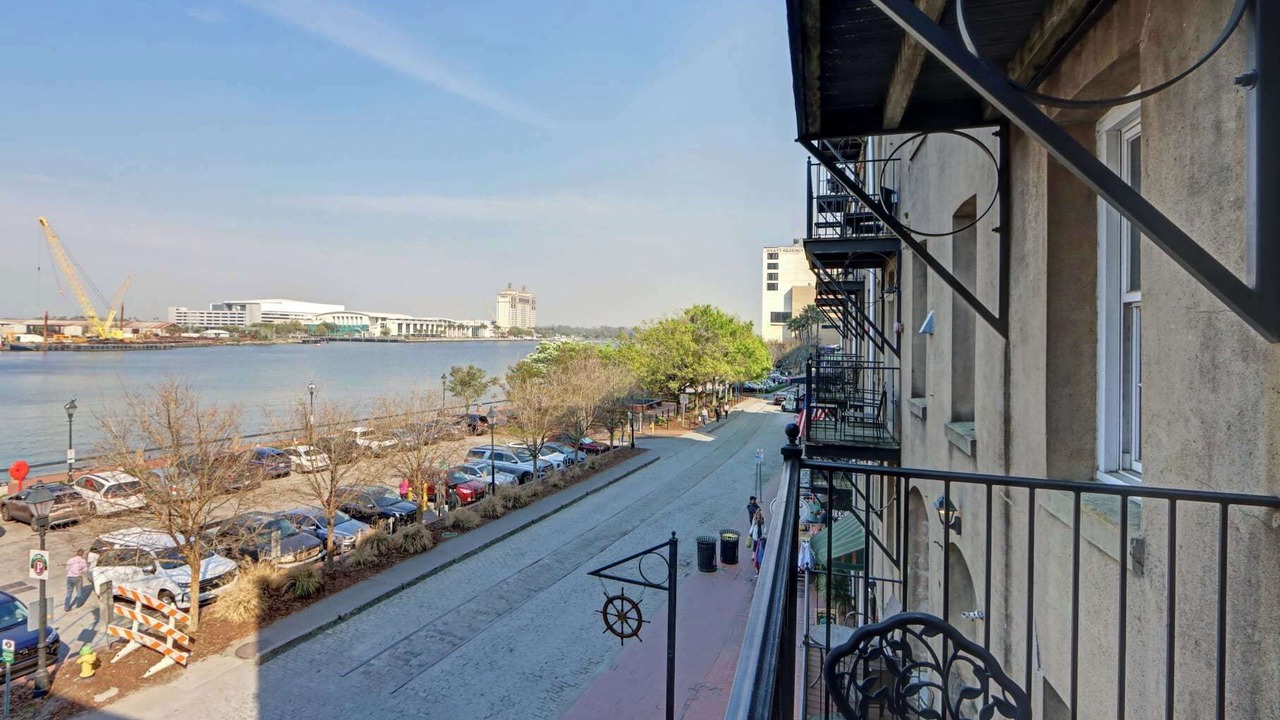 Photo of Outdoor in Historic District - North