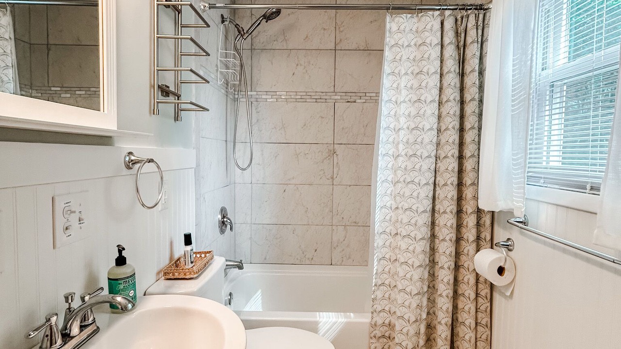 Photo of Bathroom in Edisto Island