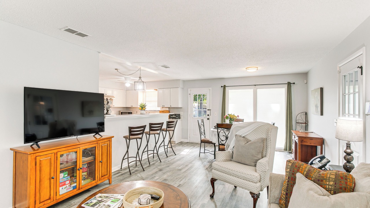 Photo of Livingroom in Brunswick