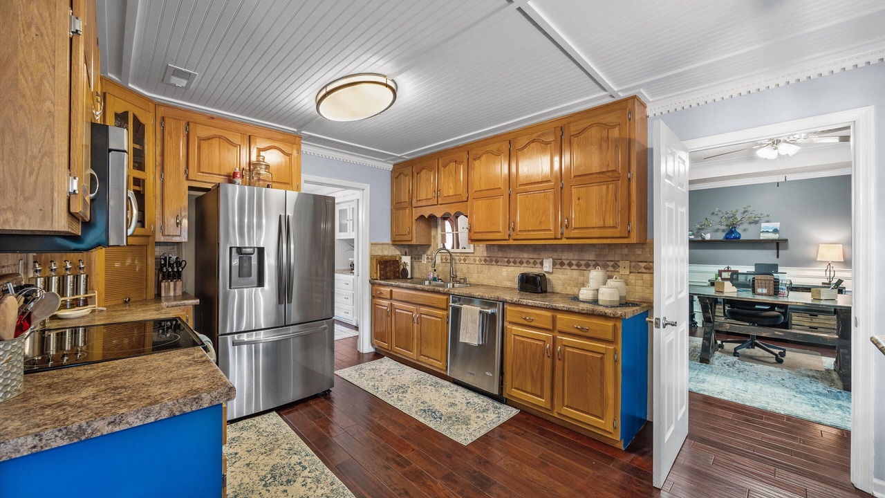 Photo of Kitchen in Harvest