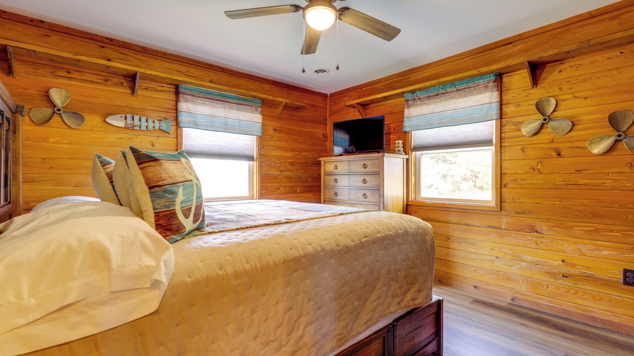 Photo of Bedroom in Dandridge