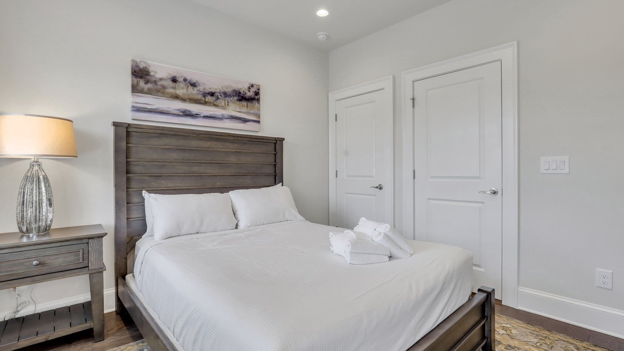 Photo of Bedroom in Hitch Village - Fred Wessels Homes