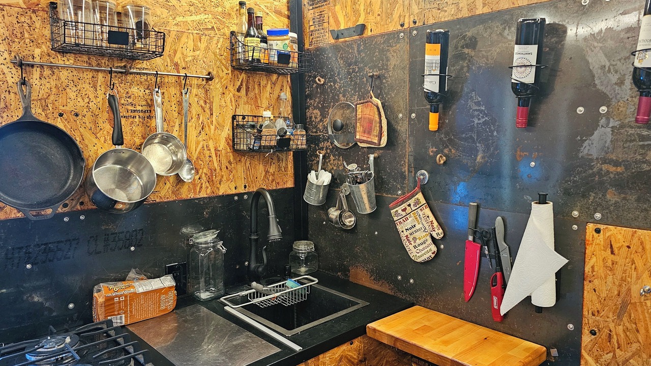 Photo of Kitchen in White Pine
