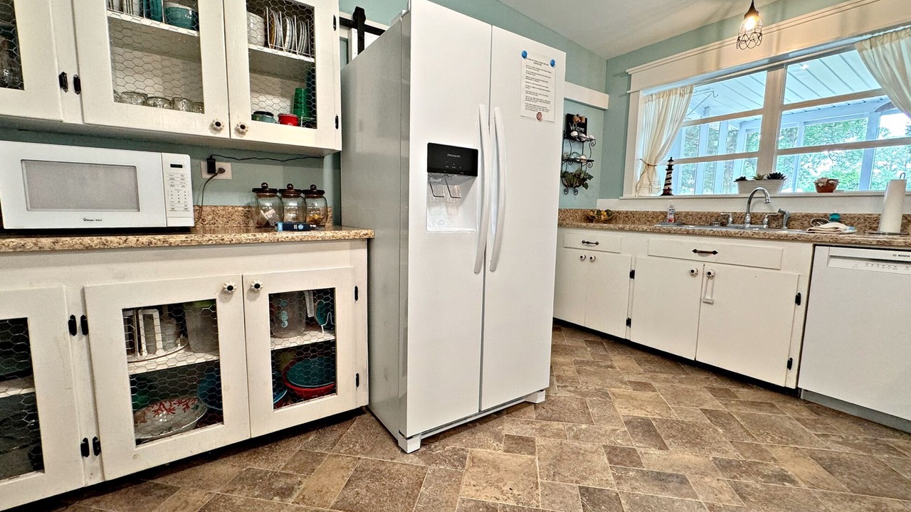 Photo of Kitchen in Oak
