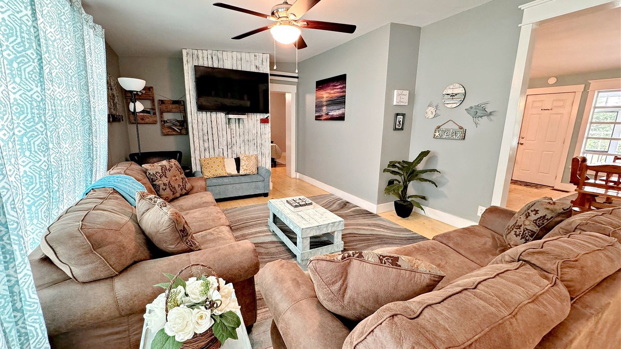 Photo of Livingroom in Oak