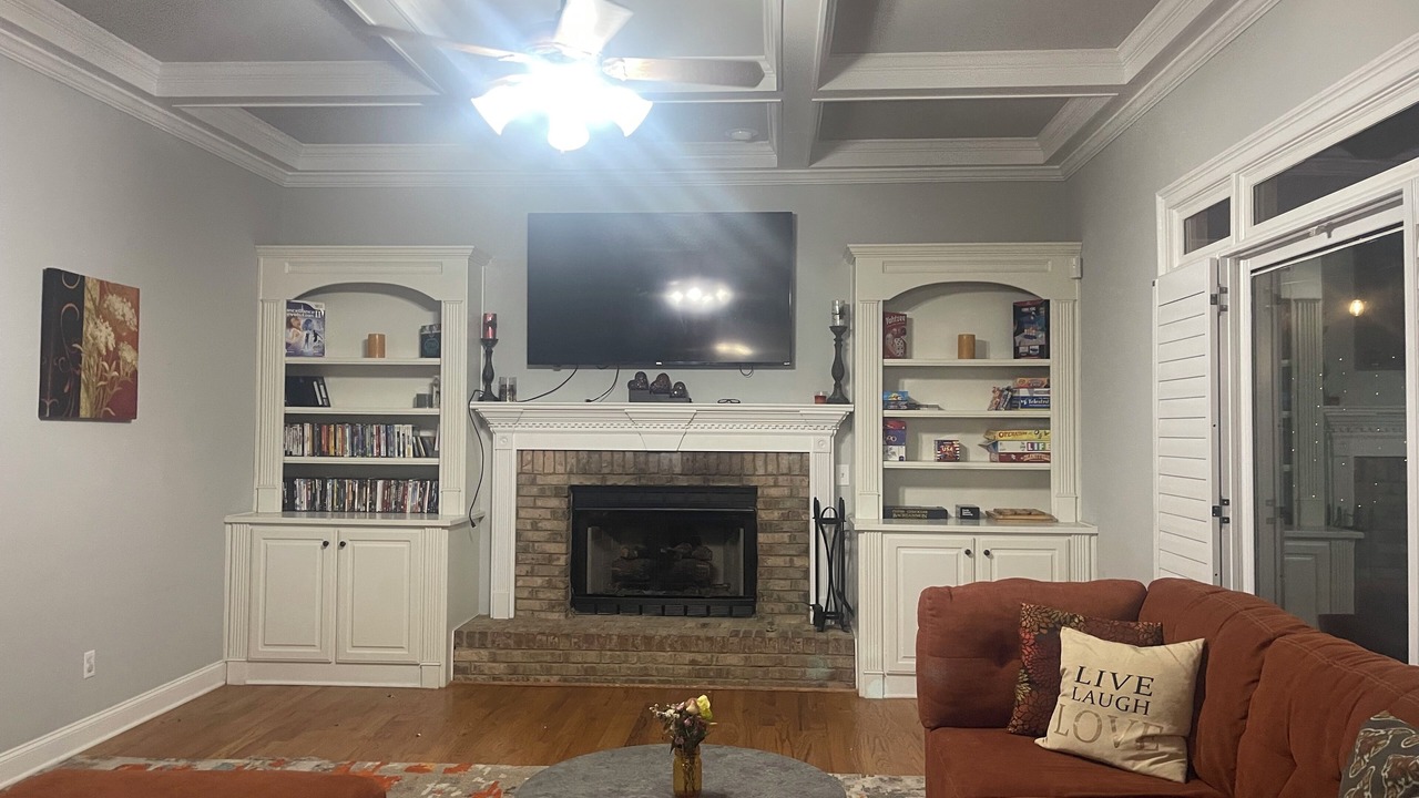Photo of Livingroom in Canton