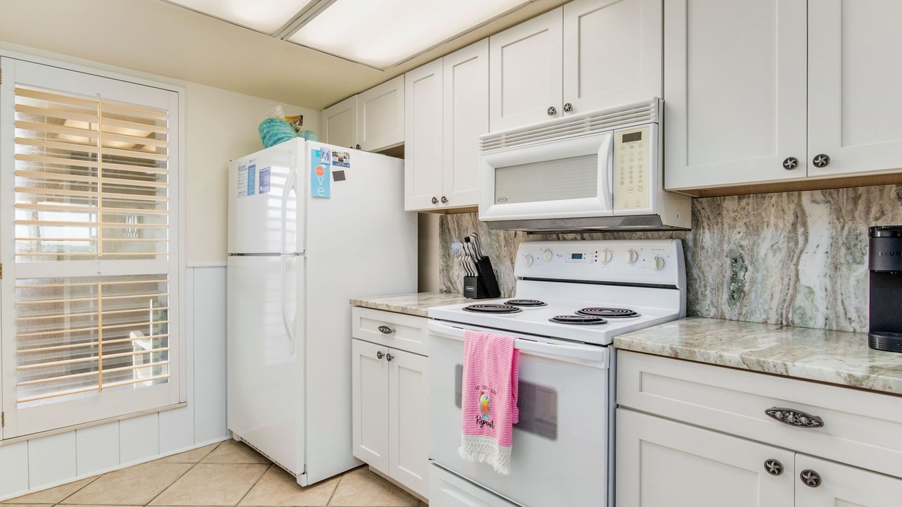 Photo of Kitchen in Orange Beach East