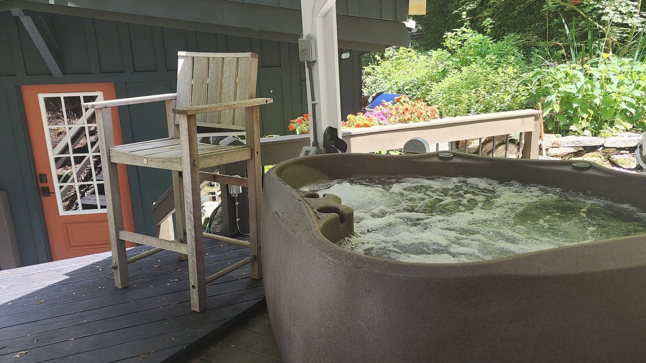 Photo of Patio Balcony in Lake Toxaway
