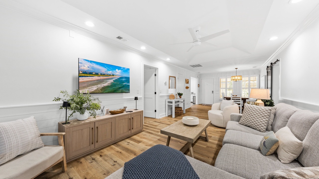 Photo of Livingroom in Seabrook Island