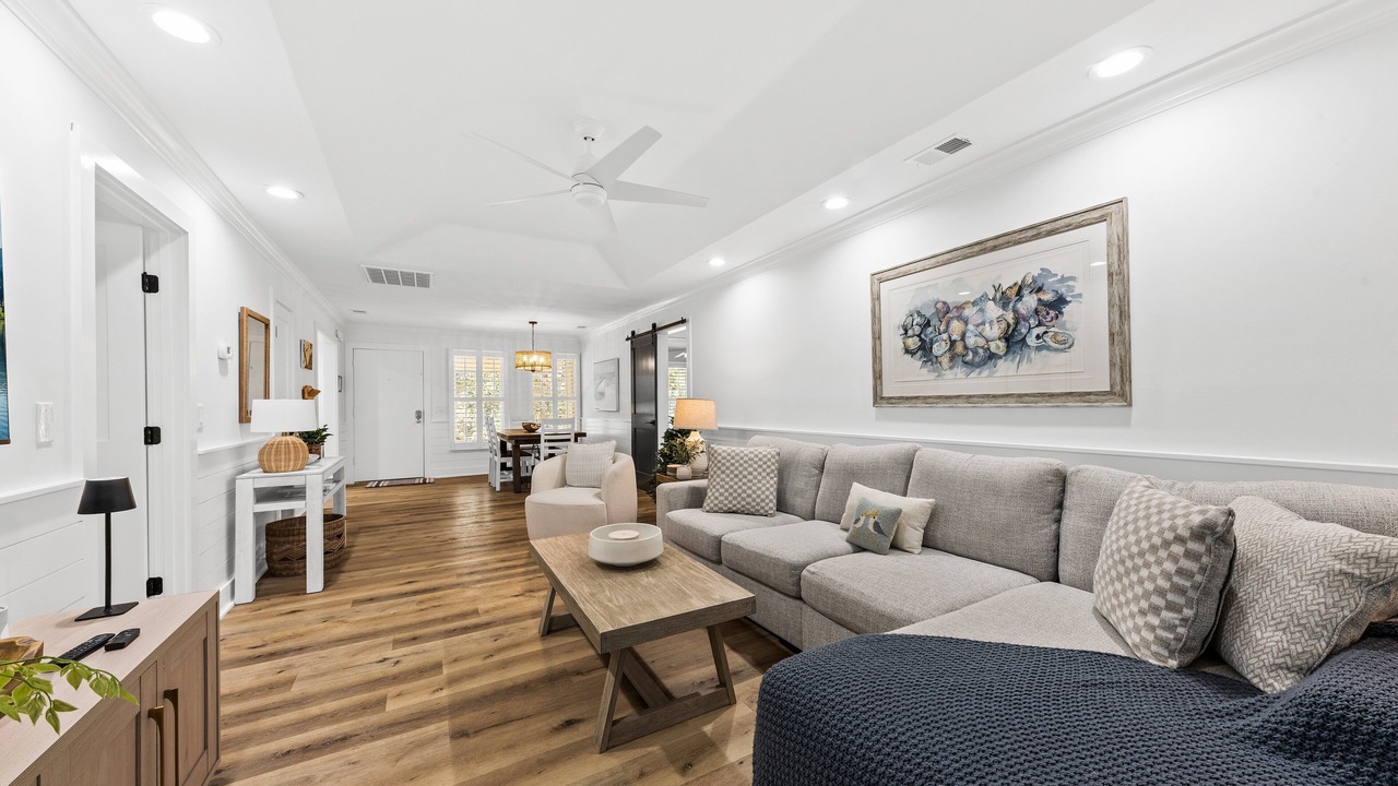 Photo of Livingroom in Seabrook Island