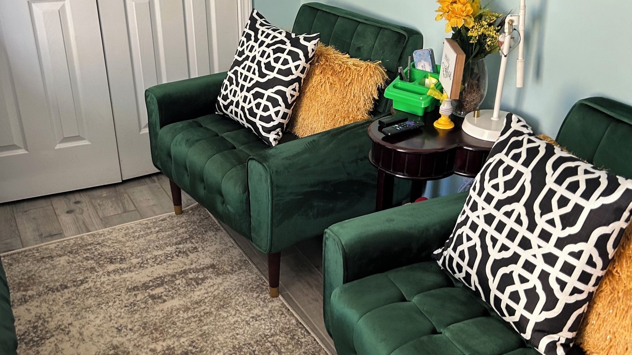 Photo of Livingroom in Riverdale