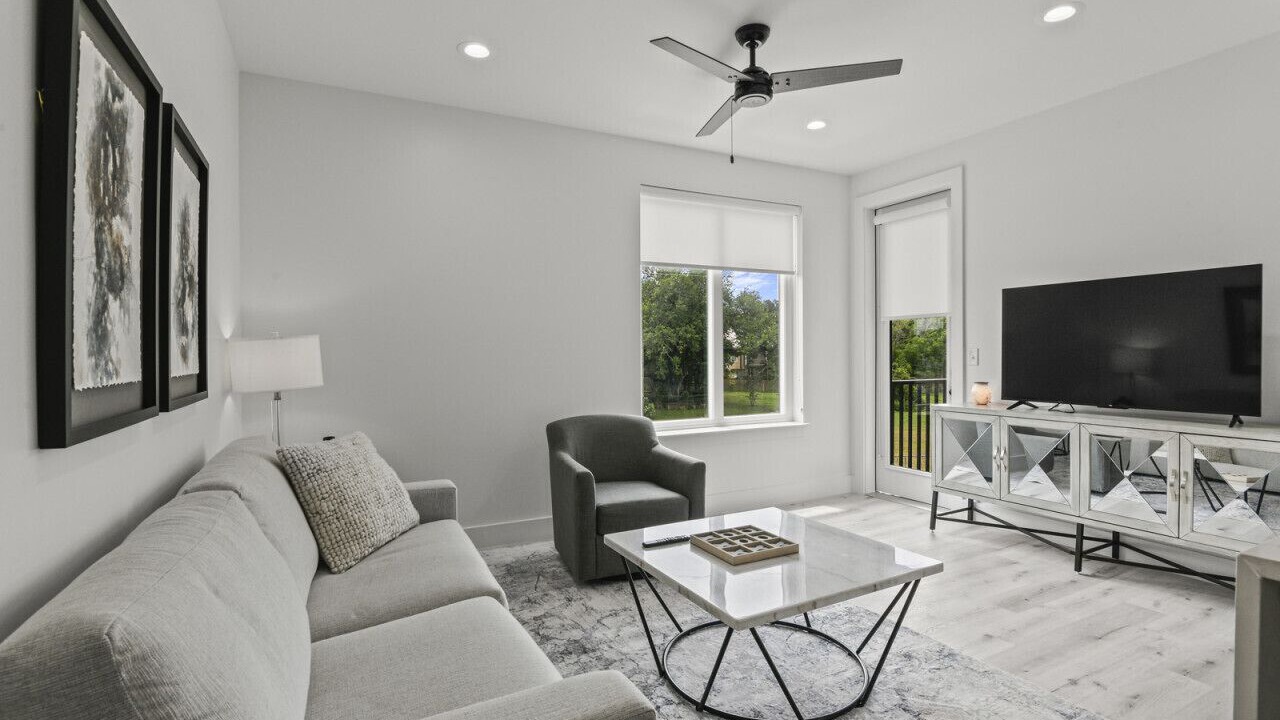 Photo of Livingroom in Gulfport