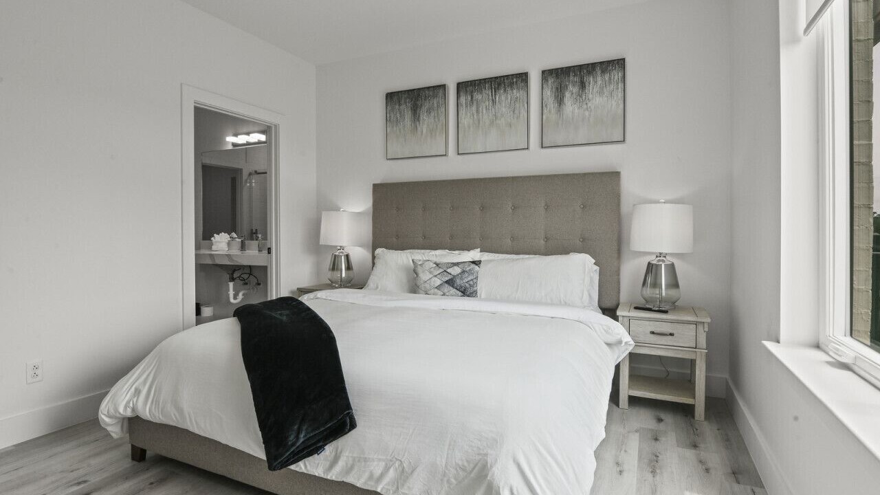 Photo of Bedroom in Gulfport