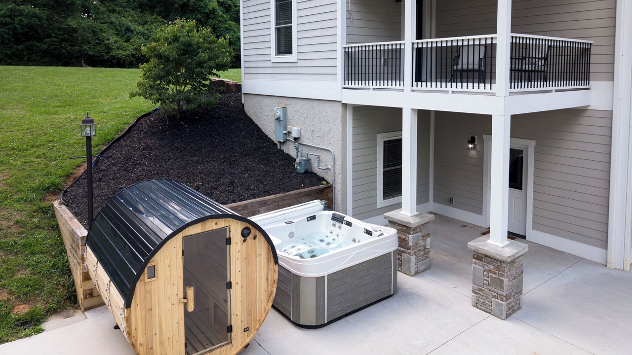 Photo of Patio Balcony in Mars Hill