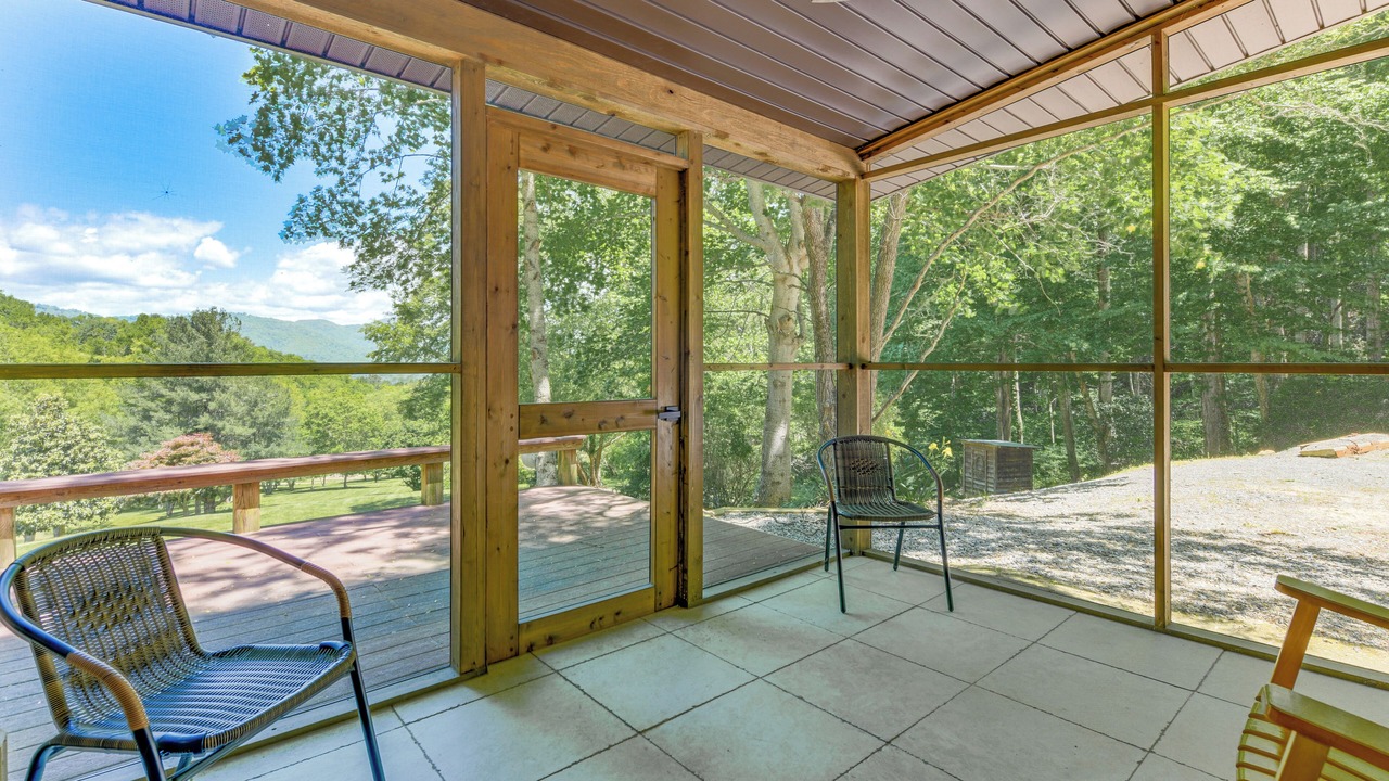 Photo of Outdoor in Waynesville