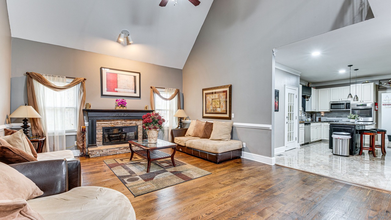 Photo of Livingroom in Powder Springs