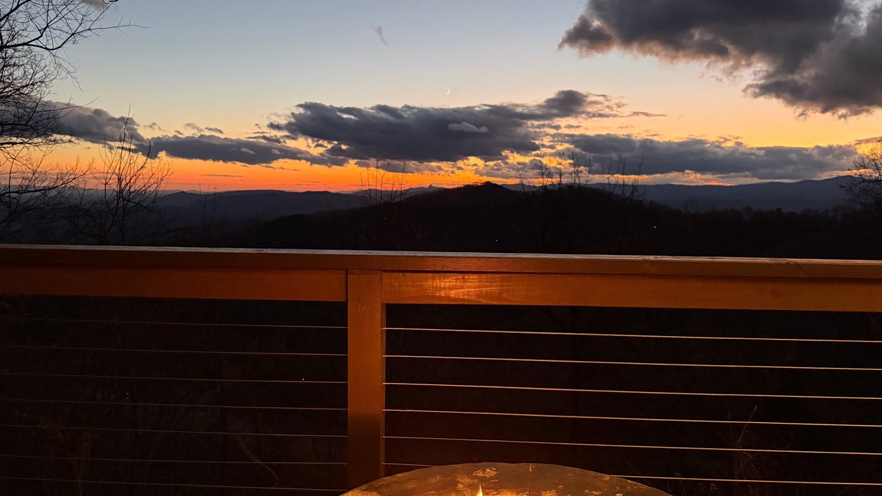 Photo of Outdoor in Apple Ridge