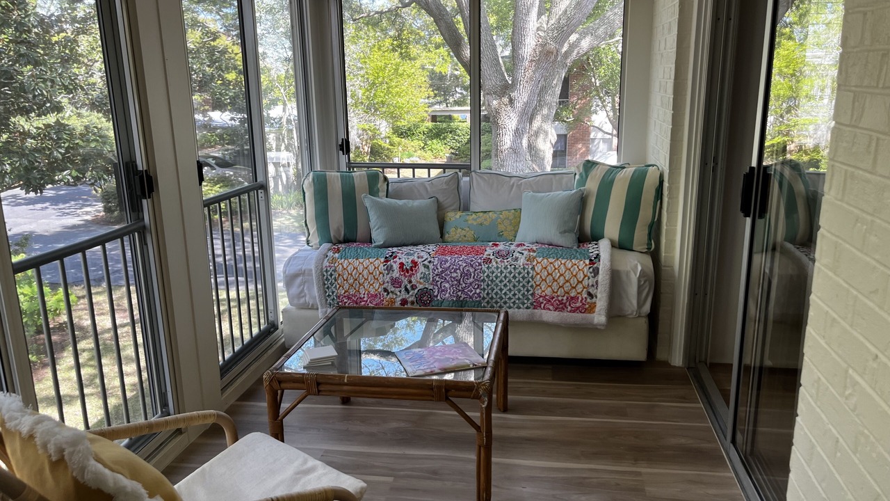 Photo of Livingroom in Saint Simons Island
