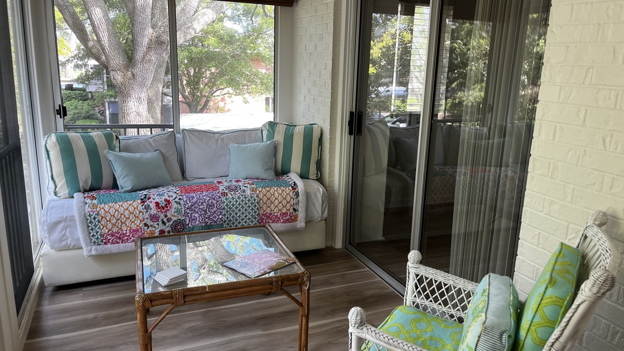 Photo of Livingroom in Saint Simons Island