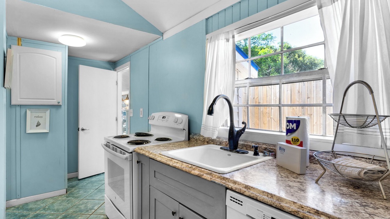 Photo of Kitchen in Laguna Beach