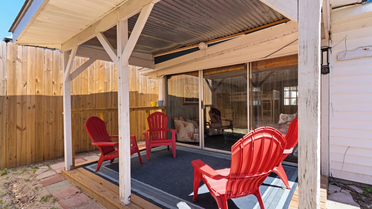 Photo of Patio Balcony in Laguna Beach