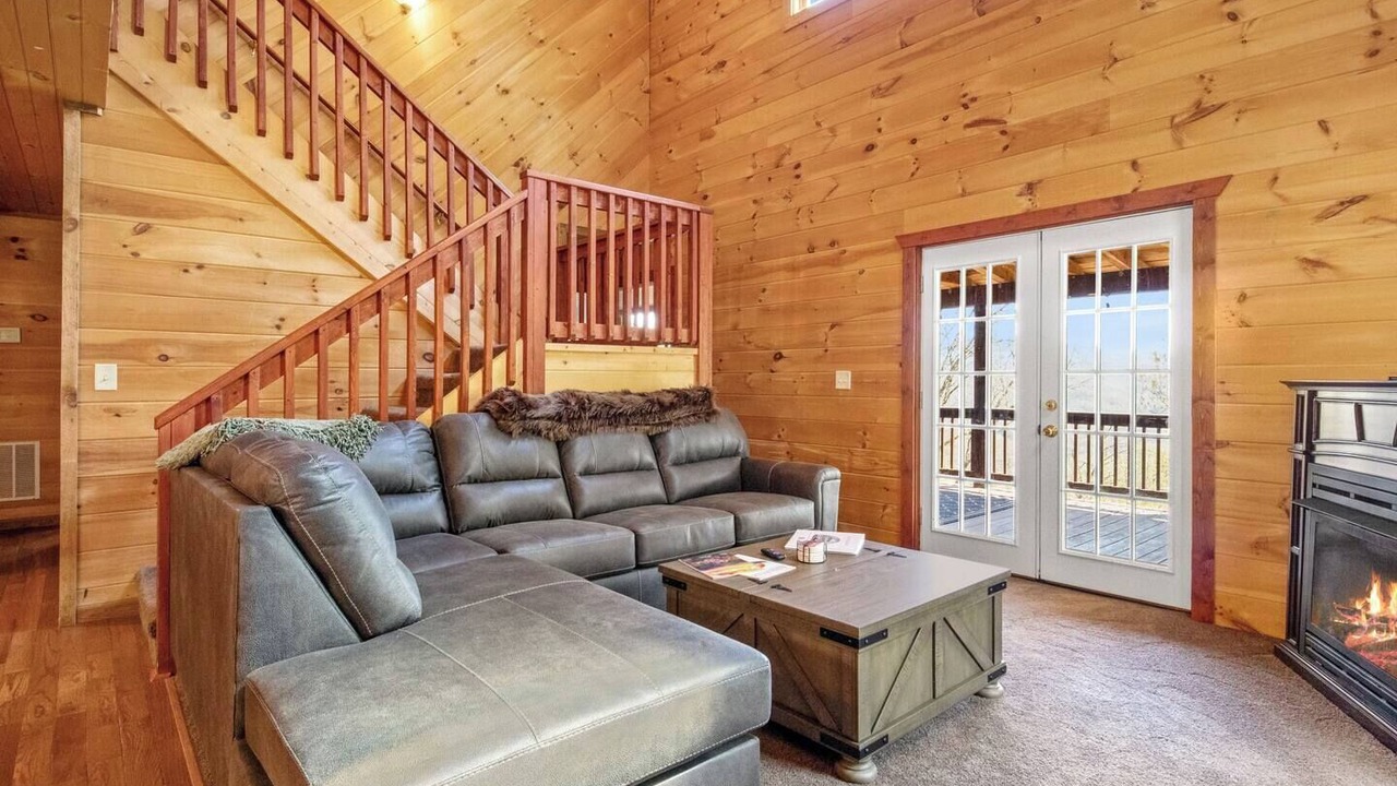 Photo of Livingroom in Waynesville