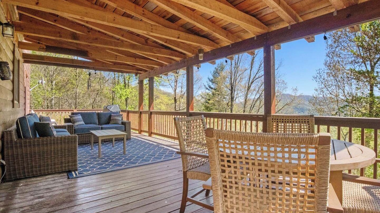 Photo of Outdoor in Waynesville