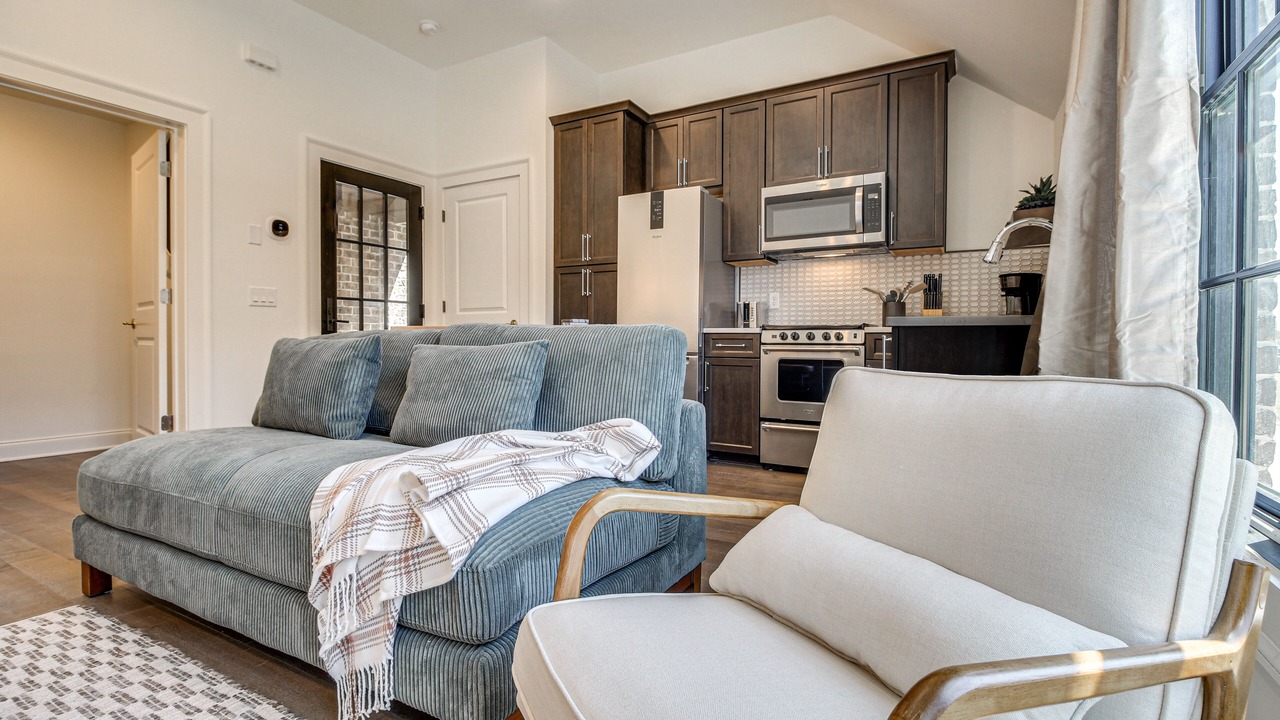 Photo of Livingroom in Hitch Village - Fred Wessels Homes