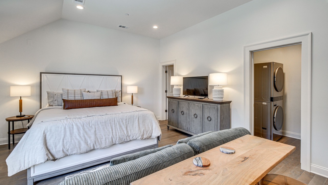 Photo of Bedroom in Hitch Village - Fred Wessels Homes