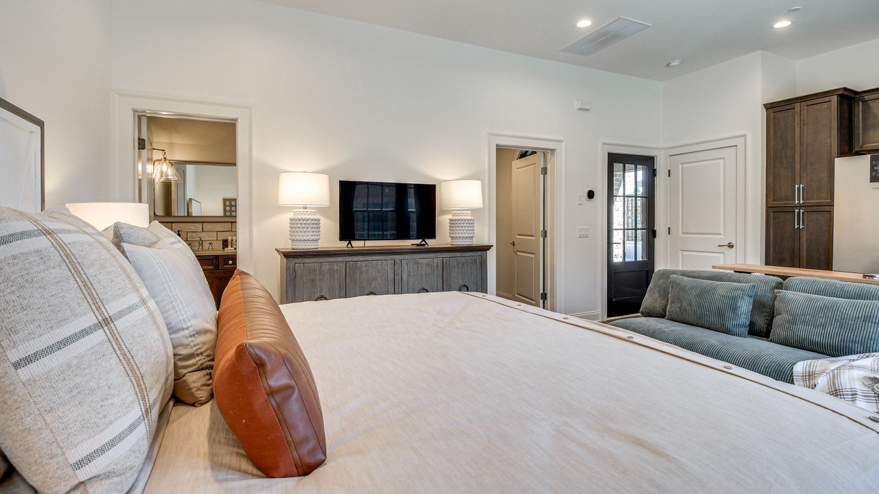 Photo of Bedroom in Hitch Village - Fred Wessels Homes