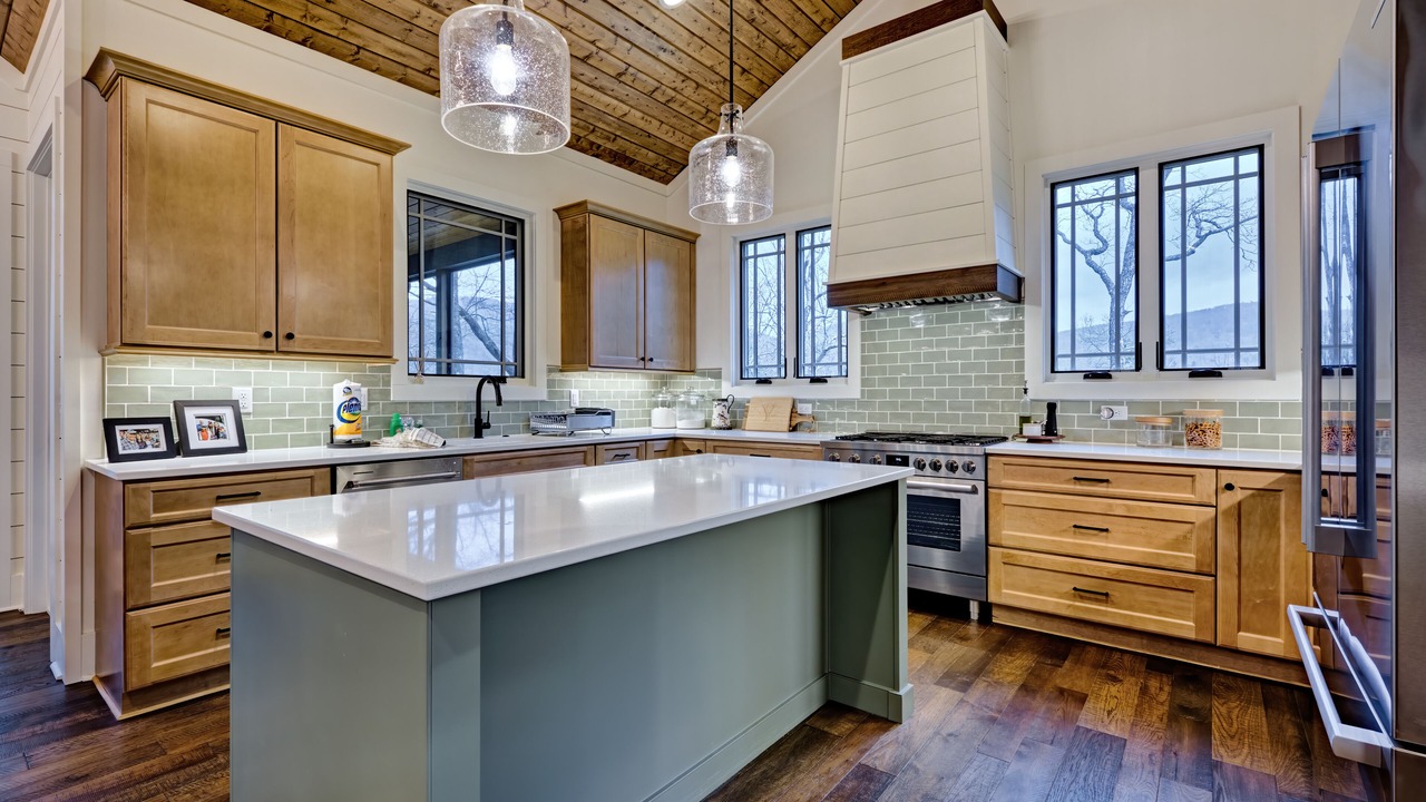 Photo of Kitchen in Lake Toxaway