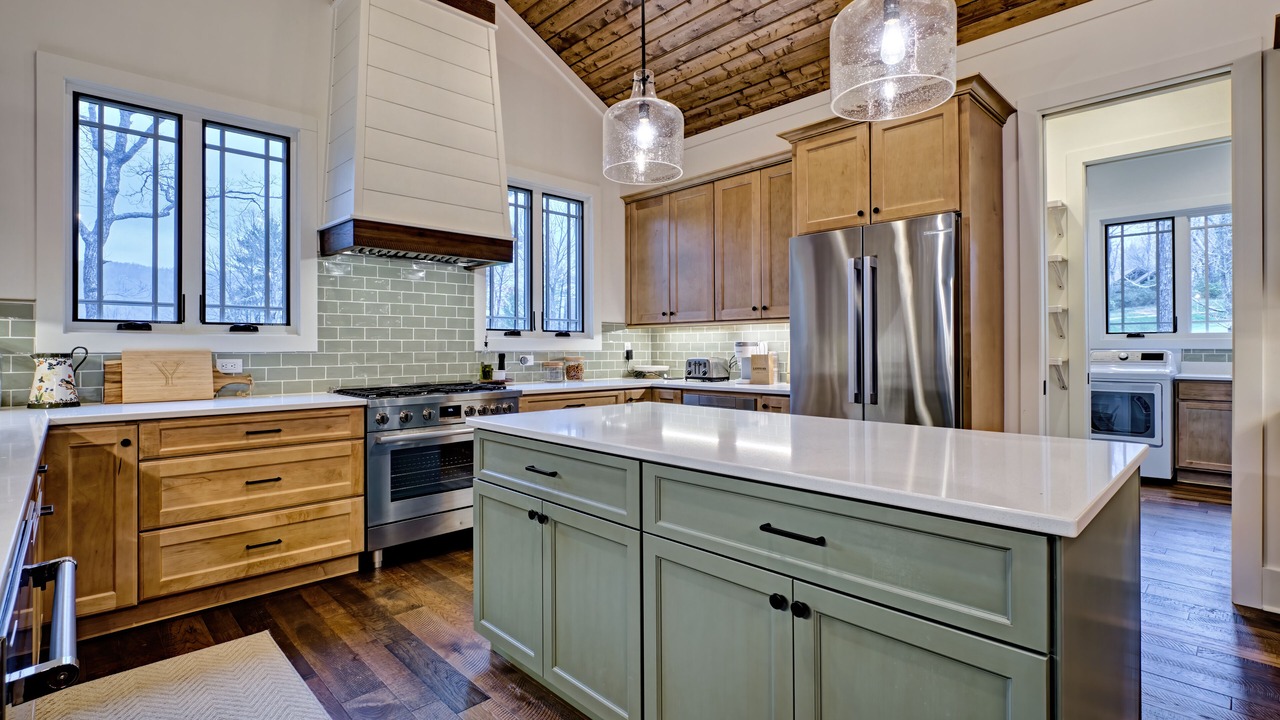 Photo of Kitchen in Lake Toxaway