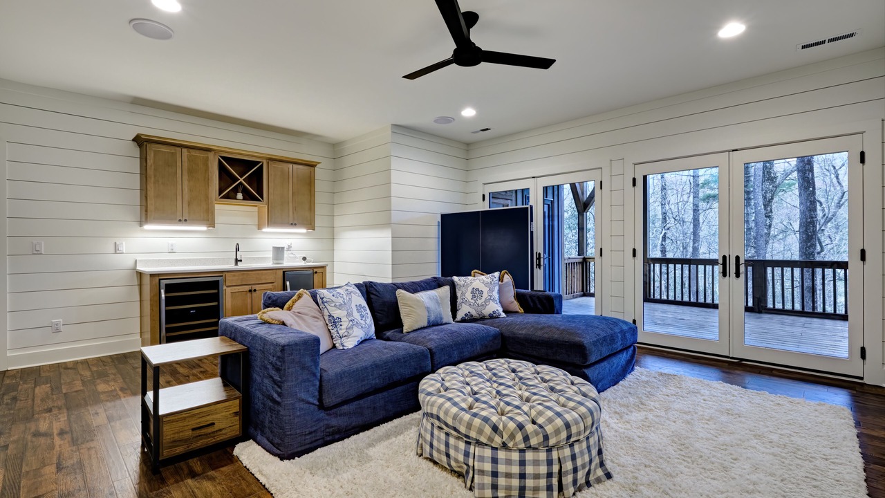 Photo of Livingroom in Lake Toxaway