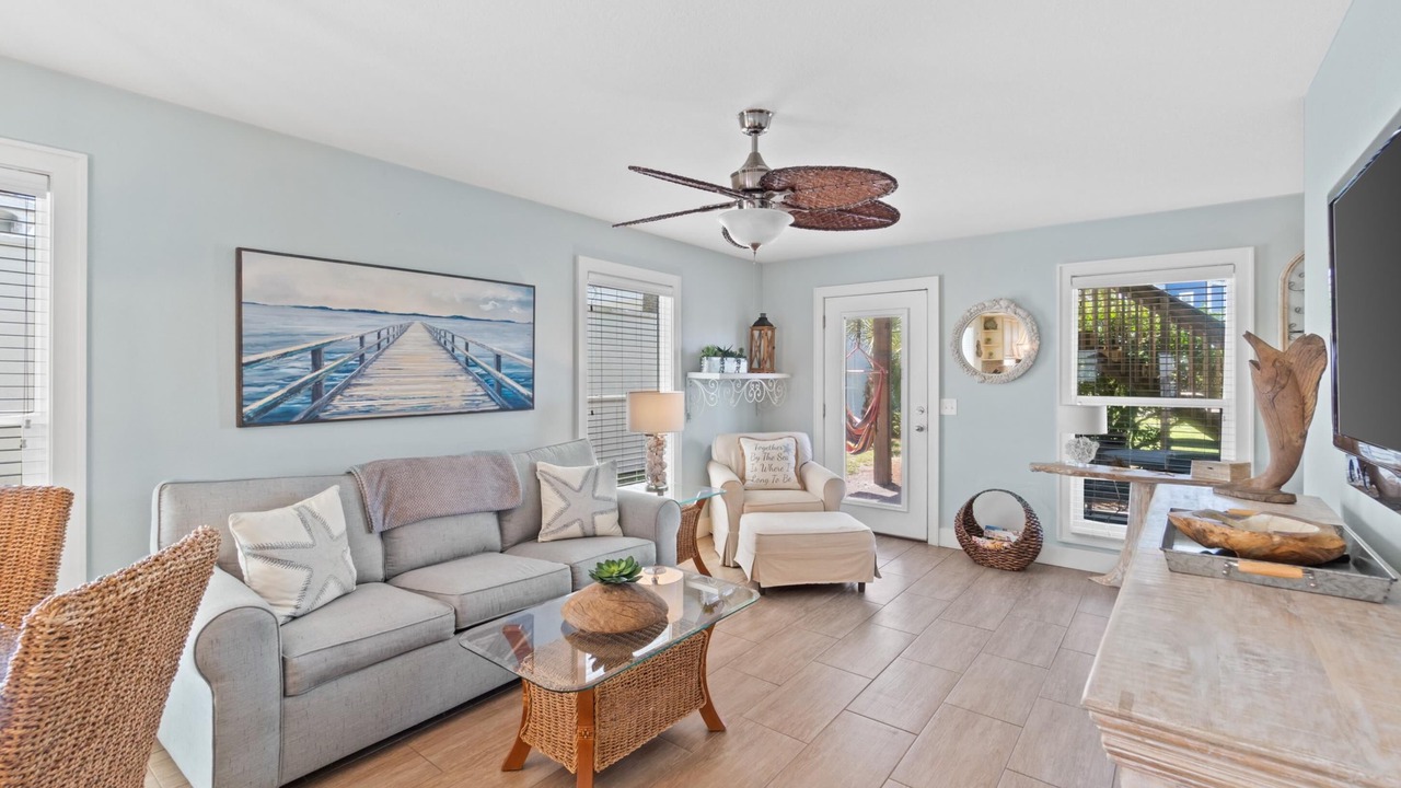 Photo of Livingroom in Sunnyside