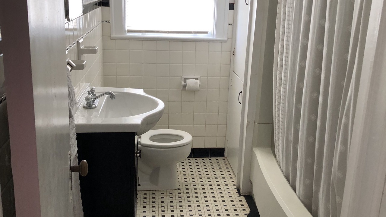 Photo of Bathroom in Eufaula