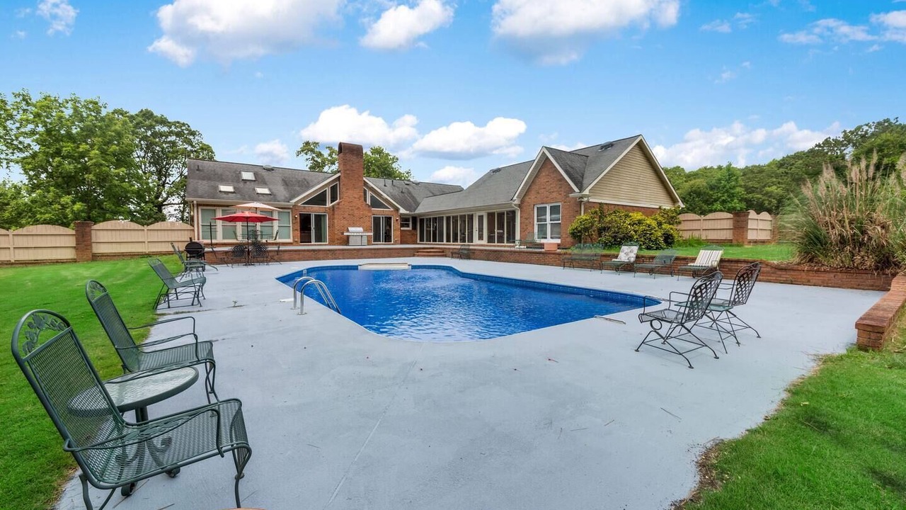 Photo of Outdoor in Fayetteville