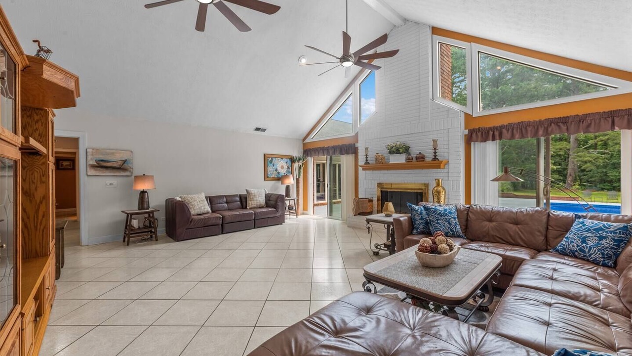 Photo of Livingroom in Fayetteville
