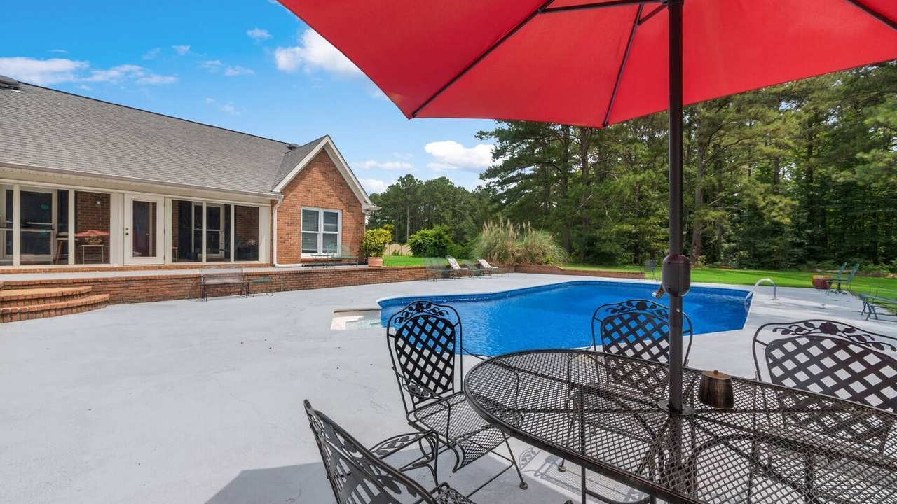 Photo of Outdoor in Fayetteville