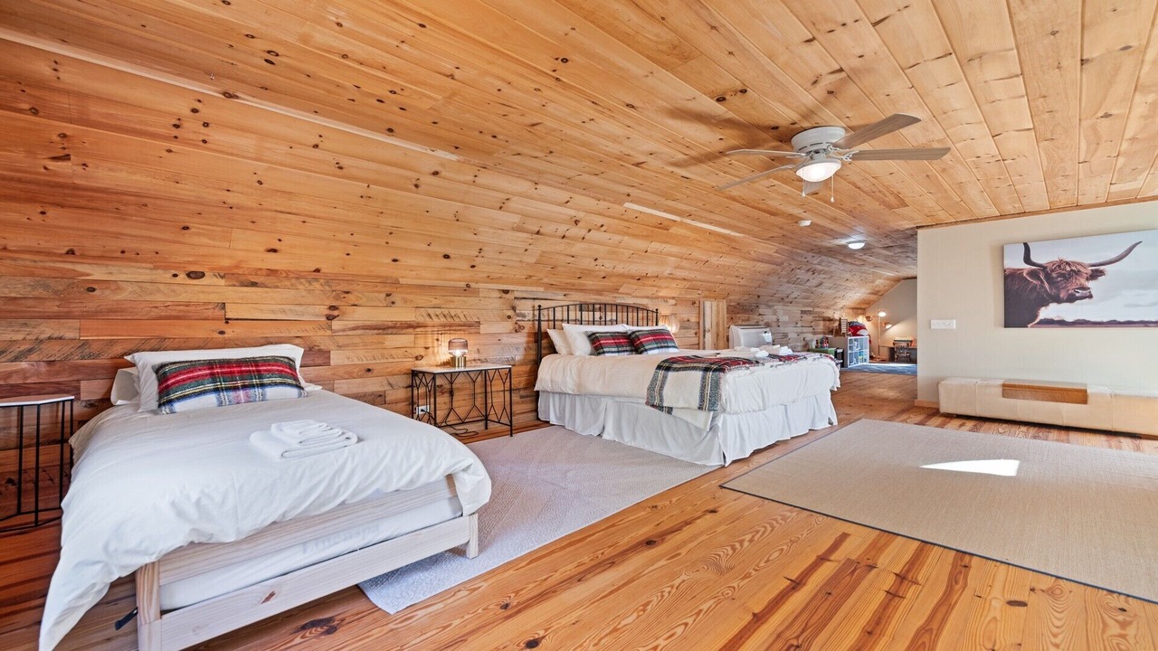 Photo of Bedroom in Mountain Springs