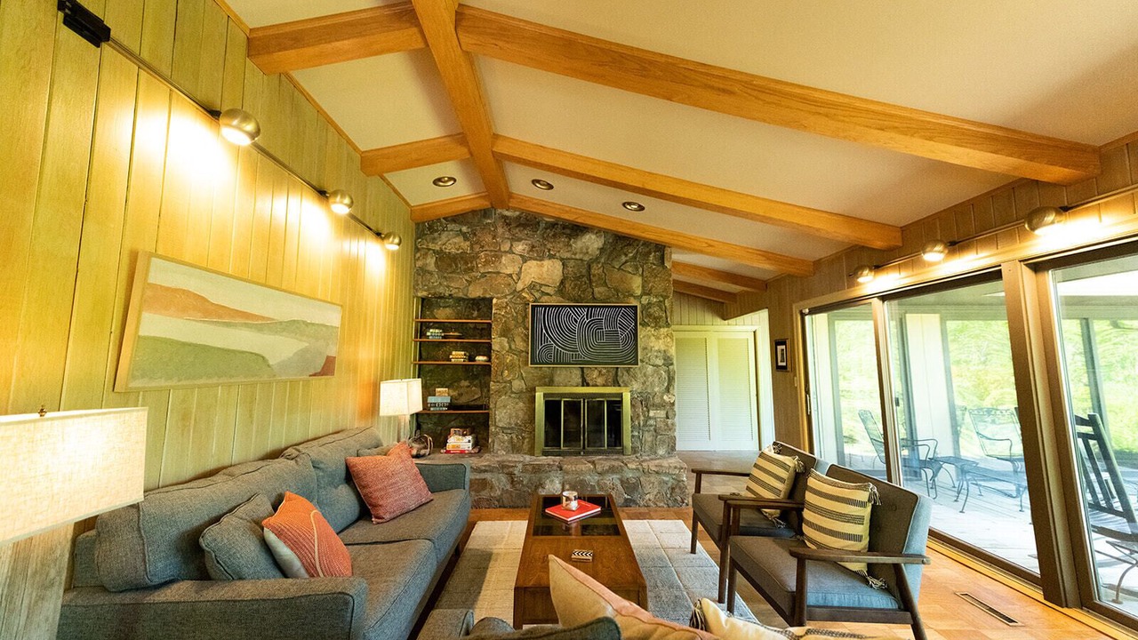 Photo of Livingroom in Menlo